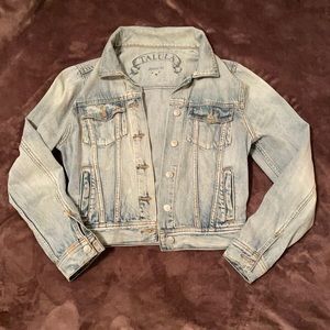 Aritzia Talula denim crop jacket size M